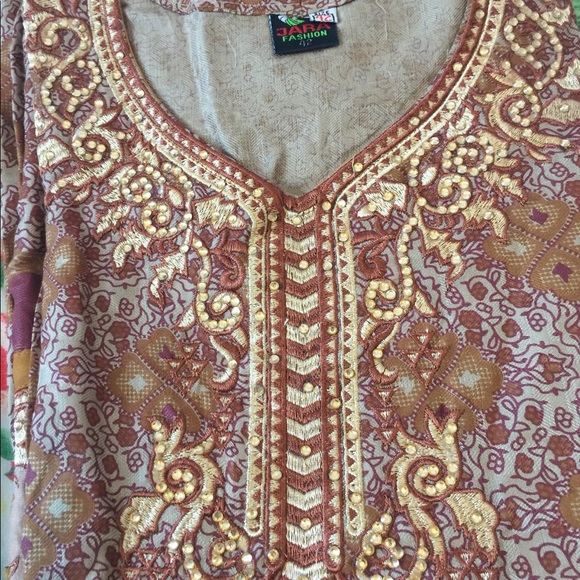 Indian stitched Salwar Kameez - Picture 7 of 8